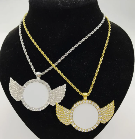 ANGEL WING NECKLACE